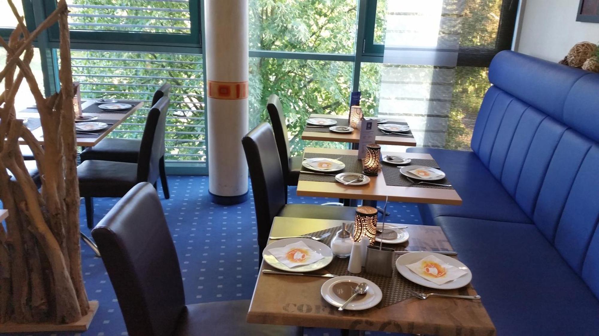 Hotel Ifen Wiesloch Bagian luar foto