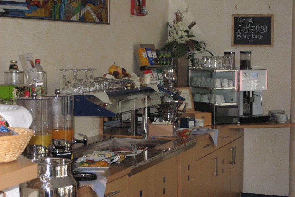 Hotel Ifen Wiesloch Bagian luar foto